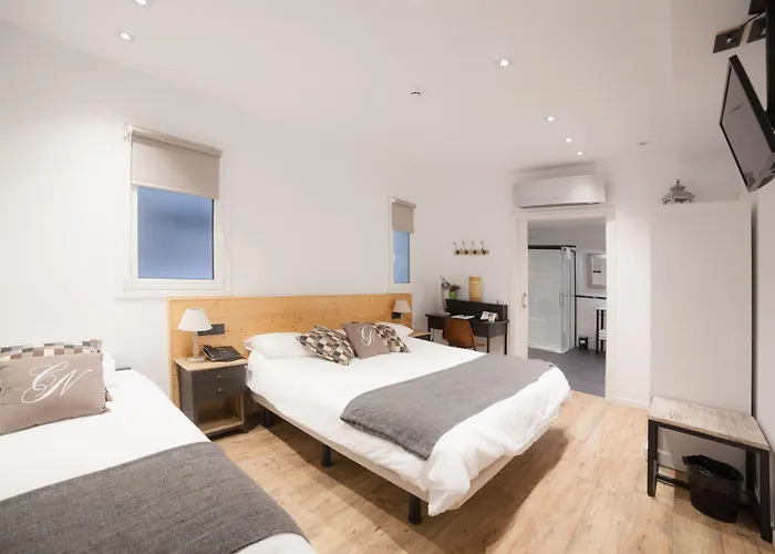 Guest house Casa Nicolasa 2*