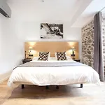 Guest house Casa Nicolasa 2*