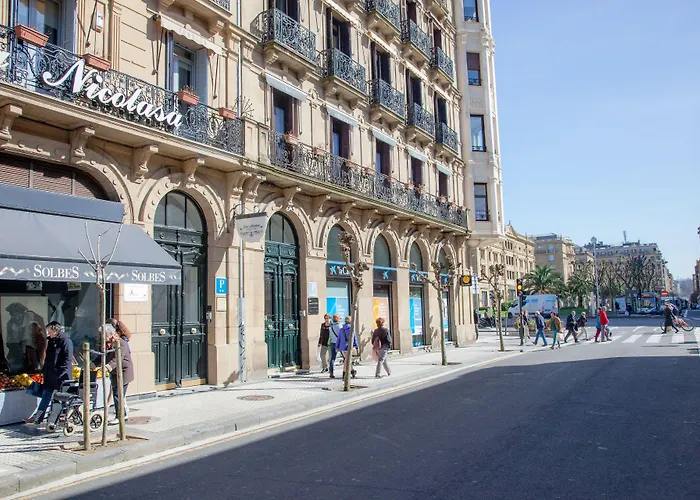 カサ ニコラサ 2*